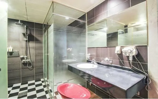 Haeundae Lavin Bbq Pension Hotel 釜山